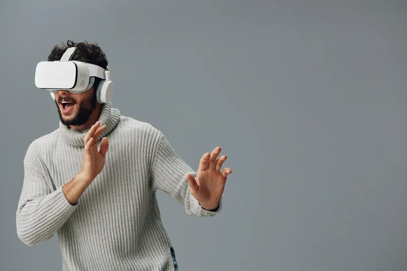 VR-очки, современное футуристическое устройство для визуальных технологий