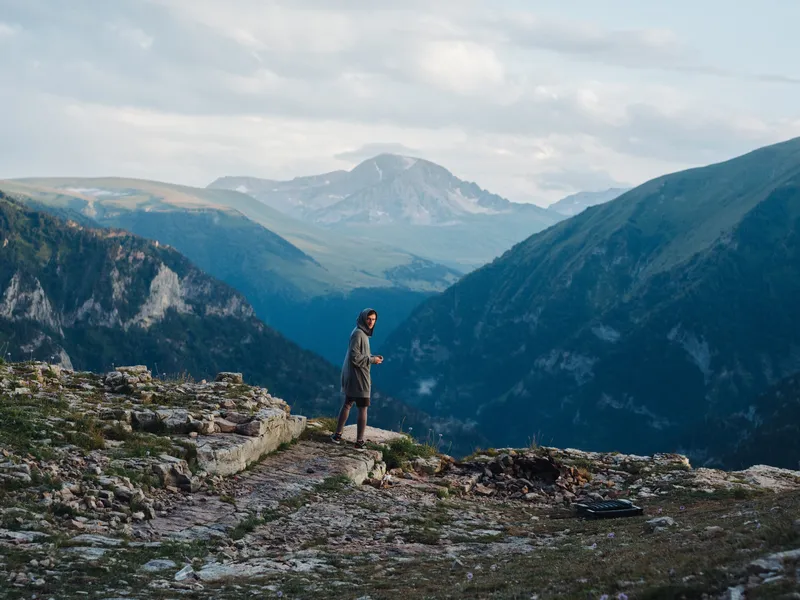 Горная природа, облака, путешествия, свобода, пейзаж