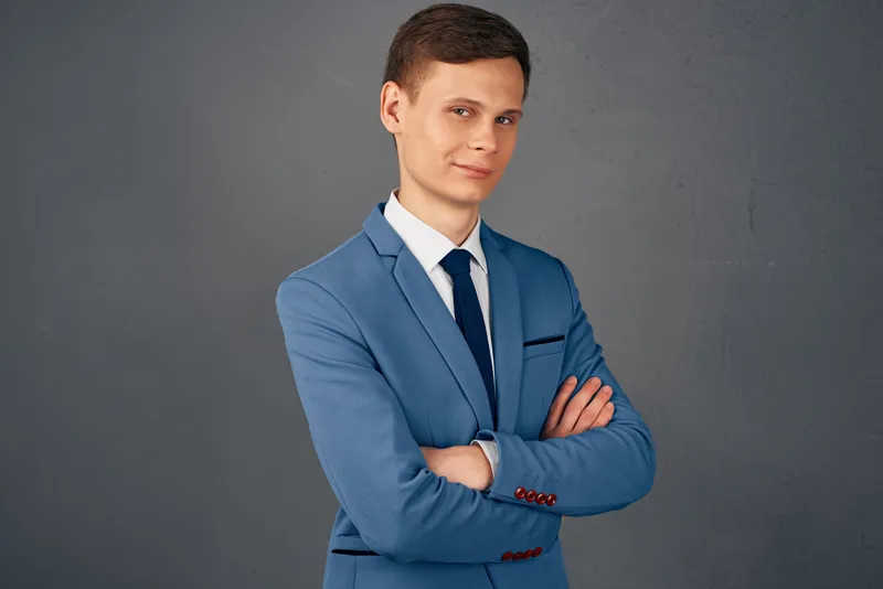 Деловой мужчина в костюме с галстуком, менеджер, офис, профессиональный успех