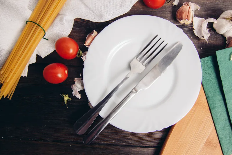 Паста, итальянские спагетти, продукты, ингредиенты, чеснок
