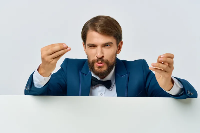 Деловой мужчина в костюме, рекламный руководитель, копия пространства, крупный план