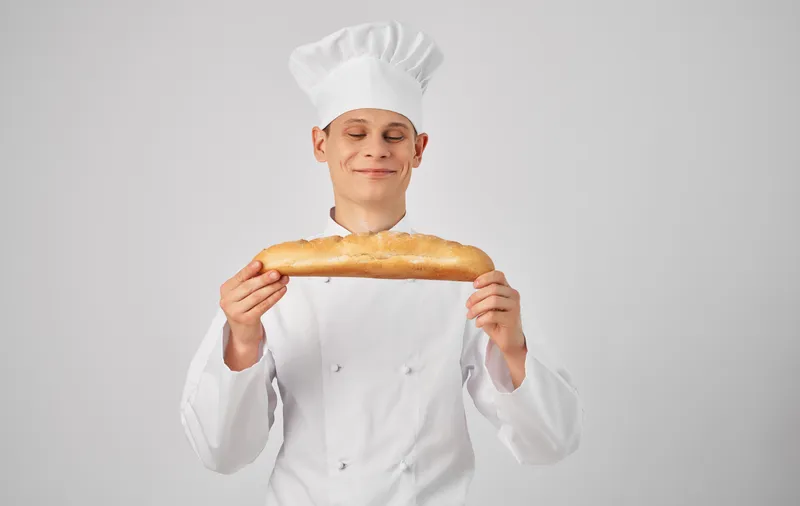 Шеф-повар, продукты, приготовление еды, ресторан, профессиональный образ жизни, серый фон