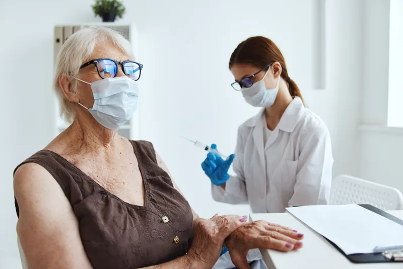 Пациент и врач, иммунизация, безопасность, вакцинация