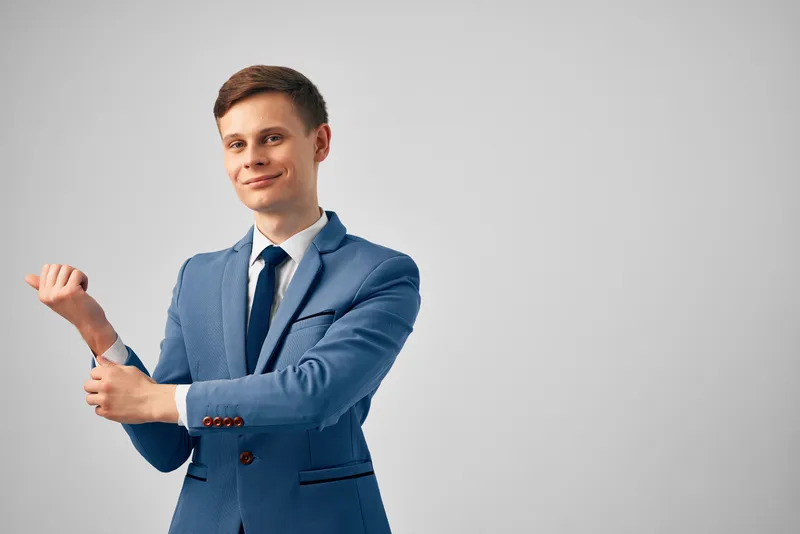Бизнесмен в костюме, менеджер, работа в офисе, предприниматель