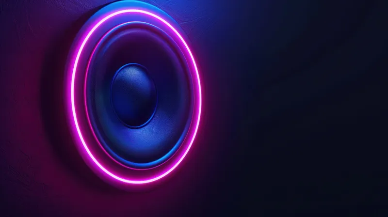 Визуально эффектная колонка с неоновыми огнями на темном фоне, подчеркивающая ее круглую форму и футуристическую привлекательность