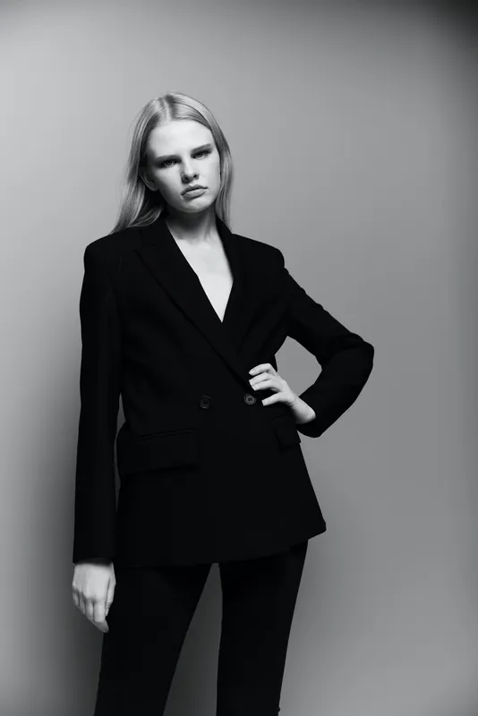 Новая коллекция брендовой распродажи