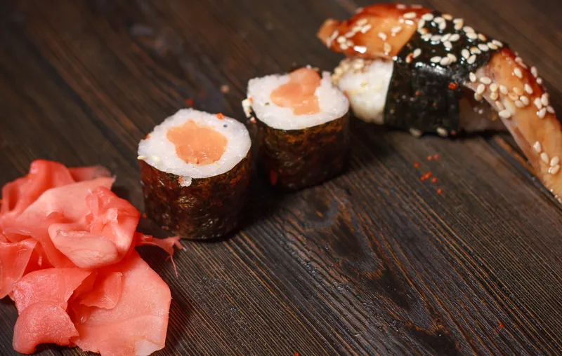 Суши, палочки, роллы, закуска, деликатес, японская кухня, гурман