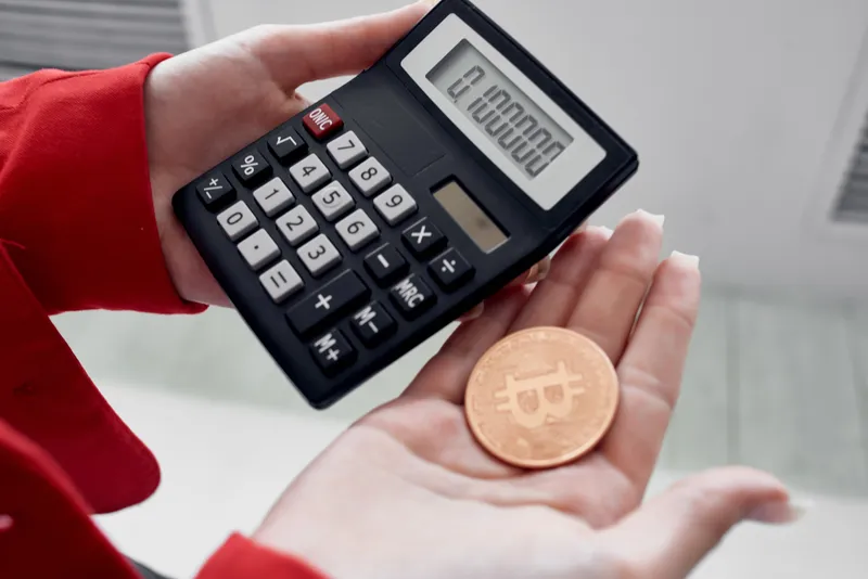 Калькулятор криптовалюты Bitcoin, вычисляющий стоимость интернет-финансов