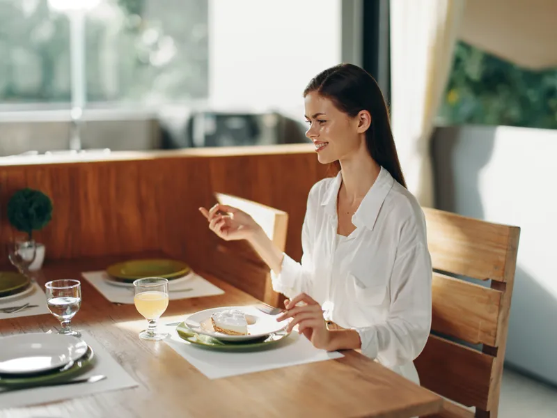 Счастливый обед: радостное празднование любви и еды