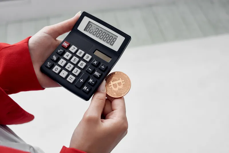 Калькулятор криптовалюты Bitcoin, вычисляющий стоимость интернет-финансов