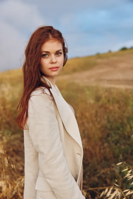 Женщина, сельское хозяйство, природа, растения, солнечный день