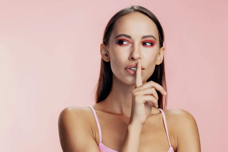 Цвет, женщина, портрет, девушка, макияж, pretty, модель, красивое лицо, студия, волосы, причёска, макияж, кожа, мода, улыбка, губы, глаз, фон, красота, косметика, крупный план