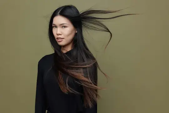 Длинные волосы женщины, привлекательная, элегантность, макияж, салон, кожа, азиатское лицо, модель, черная мода, женственность, волосы, японка, гламур, девушка, красота, кореянка, косметика, велнес…