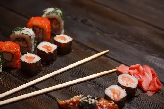 Суши, палочки, роллы, закуска, деликатес, японская кухня, гурман