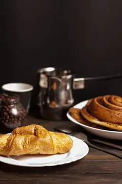 Печенье в форме сердца, десерт, сладости, кофе, еда на завтрак