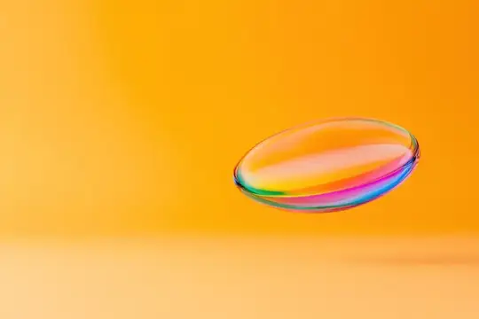 Эта сцена крупным планом передает причудливость, легкость и игривость; мягкие градиенты, полупрозрачная поверхность и яркие цветовые отражения создают безмятежное, полное воображения настроение