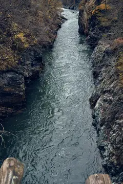 Горы, осенний лес, река, пейзаж, природа, путешествие