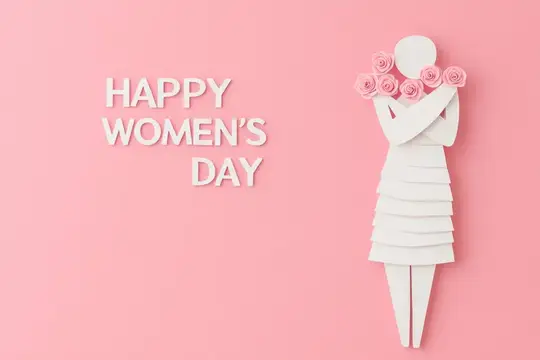 Бумажная фигурка женщины с розами и надписью Happy Women's Day на розовом фоне