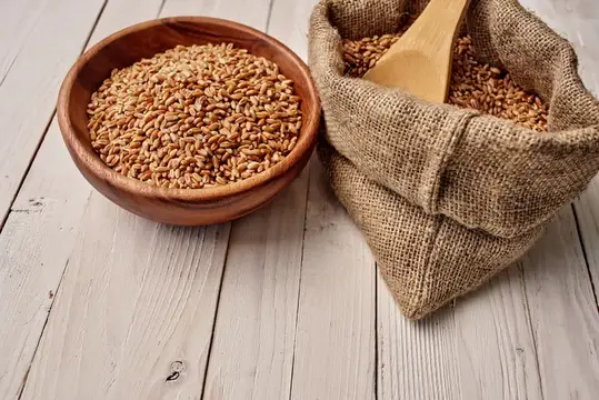 Крупы в пакете, продукты, натуральные ингредиенты, крупный план
