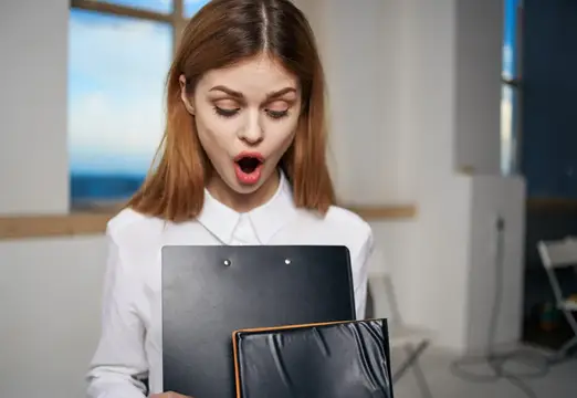 Деловая женщина, документы, офис, секретарь, работа, профессионализм