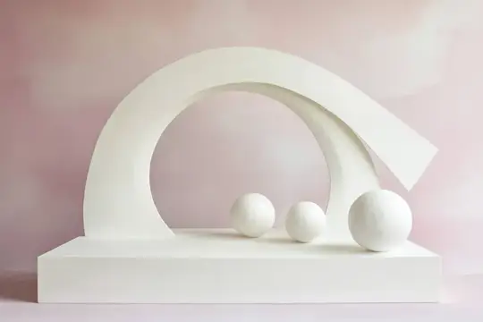 3D-рендер белой арки и трёх шаров на розовом фоне