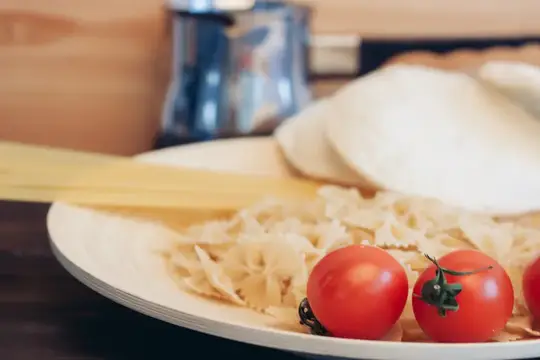 Паста с помидорами черри, домашняя кулинария, итальянская еда