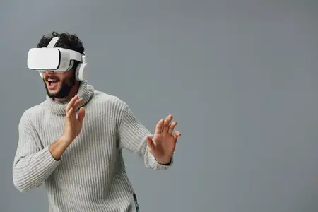 VR-очки, современное футуристическое устройство для визуальных технологий