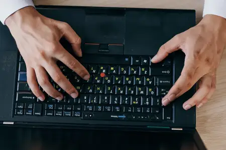Ноутбук, настольный компьютер, интернет, офисные технологии