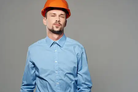 Строители-мужчины, профессиональная работа, рабочая профессия
