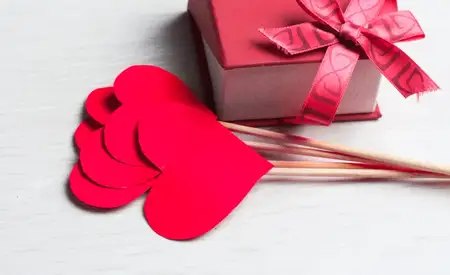 Сердце на палочке, украшение ко Дню святого Валентина, праздничный декор