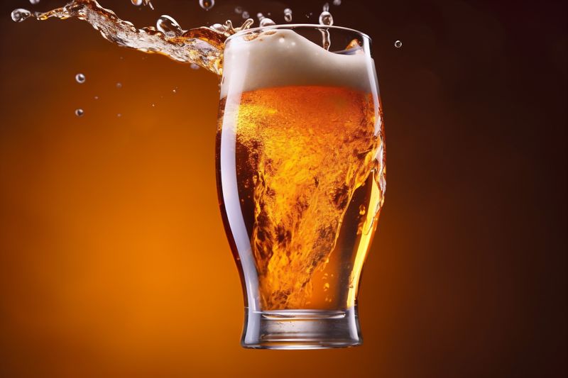 drink foam alcohol cold gradient glass isolated bubble beer background splash. Generative AI.