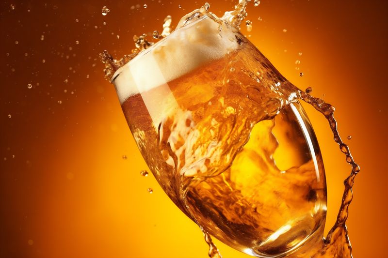 background beer splash bubble gradient glass object foam alcohol drink cold. Generative AI.